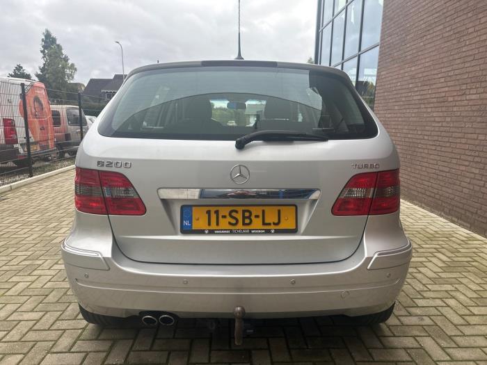Mercedes B 2.0 B-200 16V Turbo Sloopvoertuig (2005, Metallic, Grijs)