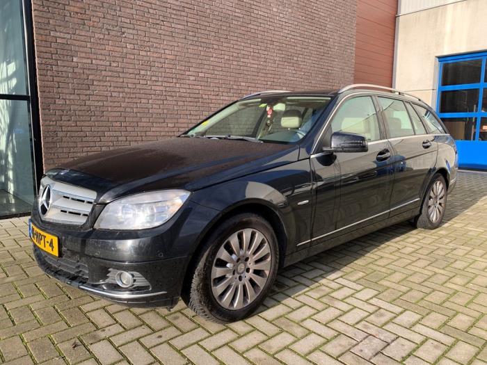 Mercedes C Estate 2.2 C-200 CDI 16V . Sloopvoertuig (2009, Metallic, Zwart)