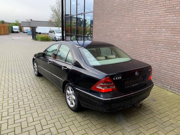 Mercedes C 2.7 C-270 CDI 20V Sloopvoertuig (2004, Metallic, Zwart)