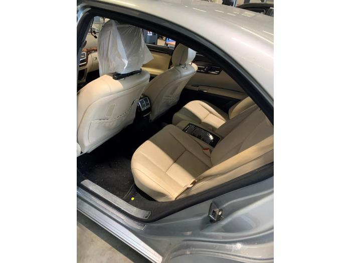 Mercedes S 4.0 S-420 CDI V8 32V Sloopvoertuig (2007, Metallic, Grijs)