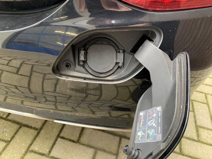 Mercedes C C-350 e 2.0 16V Sloopvoertuig (2015, Metallic, Zwart)