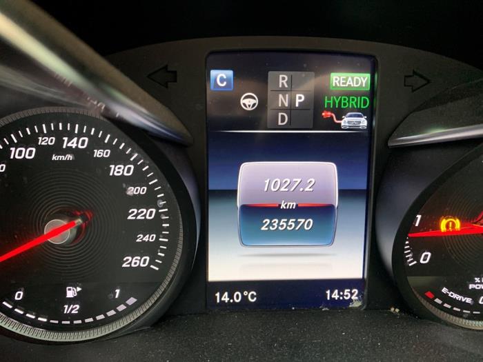 Mercedes C C-350 e 2.0 16V Sloopvoertuig (2015, Metallic, Zwart)