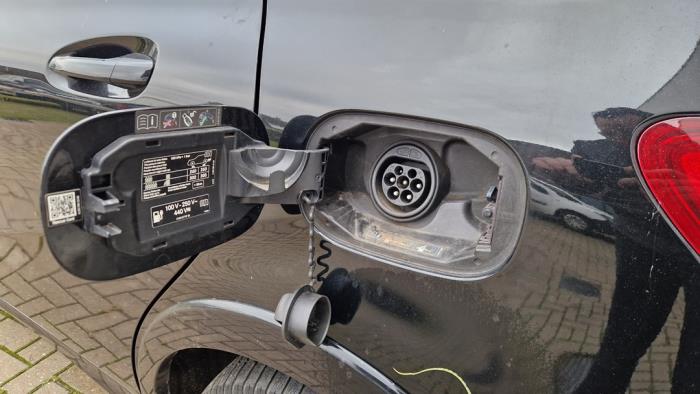 Mercedes B Electric Drive Sloopvoertuig (2017, Metallic, Zwart)