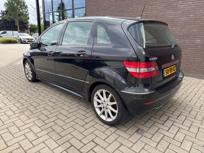 Mercedes B 2.0 B-200 16V Turbo Sloopvoertuig (2007, Metallic, Zwart)