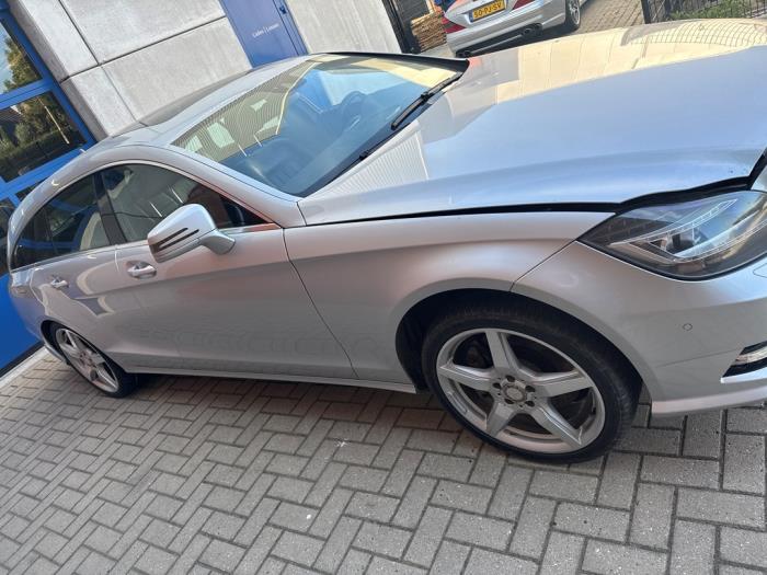 Mercedes CLS Shooting Brake 350 CDI BlueEfficiency 3.0 V6 24V Sloopvoertuig (2013, Metallic, Zilvergrijs)
