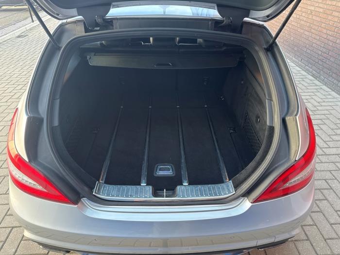 Mercedes CLS Shooting Brake 350 CDI BlueEfficiency 3.0 V6 24V Sloopvoertuig (2013, Metallic, Zilvergrijs)