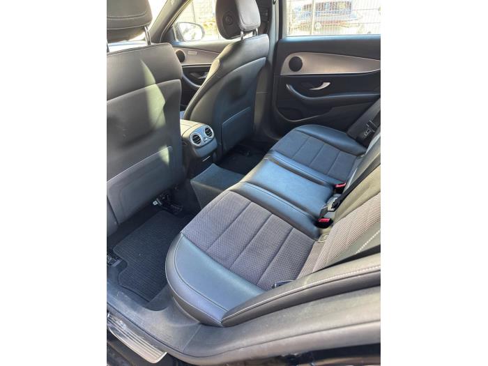 Mercedes E Estate E-200d 2.0 Turbo 16V Sloopvoertuig (2017, Metallic, Zwart)