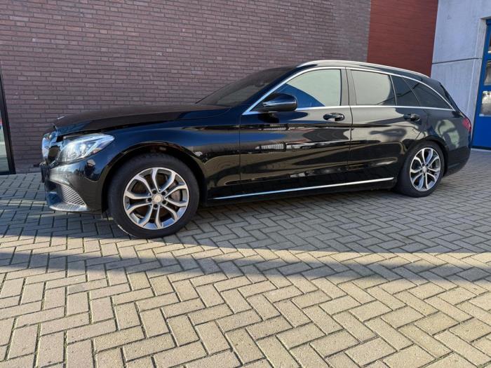 Mercedes C Estate C-350 e 2.0 16V Sloopvoertuig (2016, Metallic, Zwart)