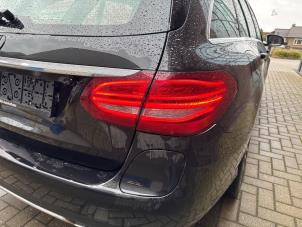Mercedes C Estate C-350 e 2.0 16V Sloopvoertuig (2015, Metallic, Zwart)