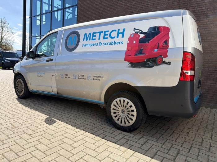 Mercedes Vito 2.2 114 CDI 16V Sloopvoertuig (2017, Metallic, Zilvergrijs)