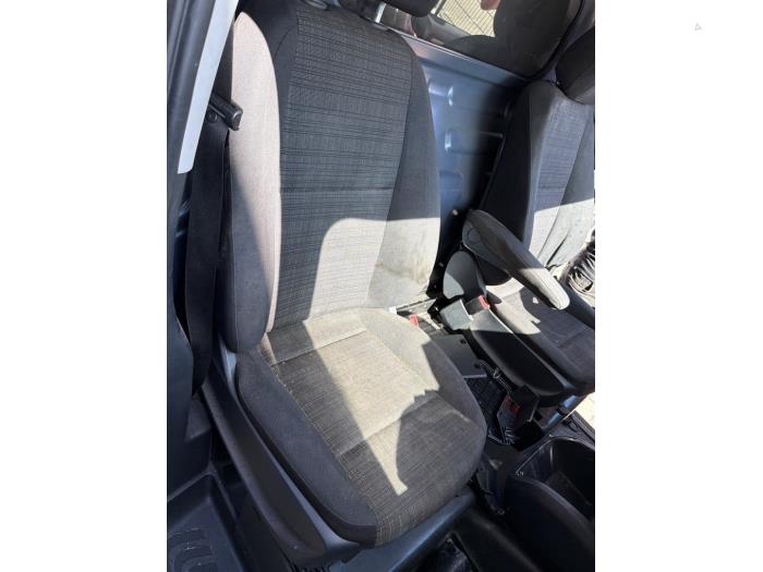 Mercedes Vito 2.2 114 CDI 16V Sloopvoertuig (2017, Metallic, Zilvergrijs)