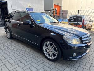 Mercedes C Estate 2.2 C-220 CDI 16V BlueEfficiency Sloopvoertuig (2010, Metallic, Zwart)