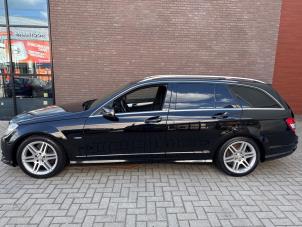 Mercedes C Estate 2.2 C-220 CDI 16V BlueEfficiency Sloopvoertuig (2010, Metallic, Zwart)