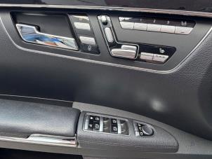 Mercedes S 3.0 S-350 BlueTec 24V 4-Matic Sloopvoertuig (2012, Metallic, Zwart)