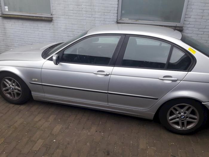 BMW 3 serie 318i Sloopvoertuig (1998, Titanium, Metallic, Zilver)