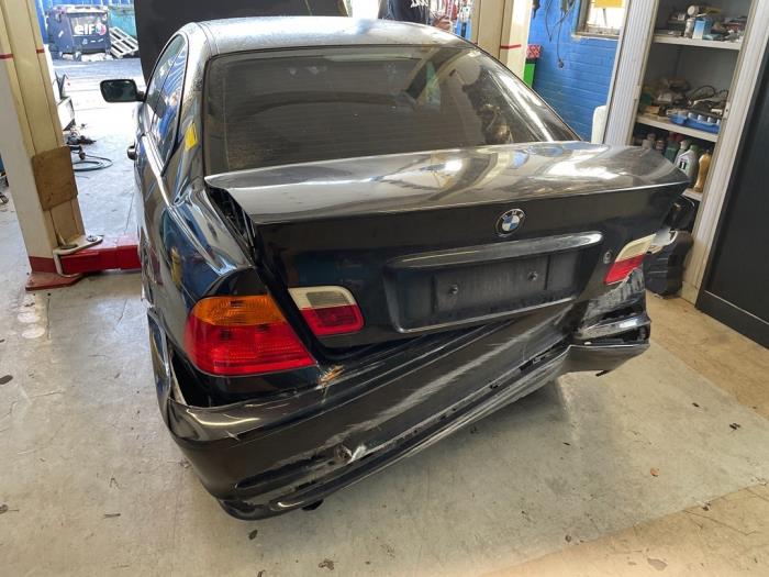 BMW 3 serie 318 Ci Sloopvoertuig (1999, Zwart)