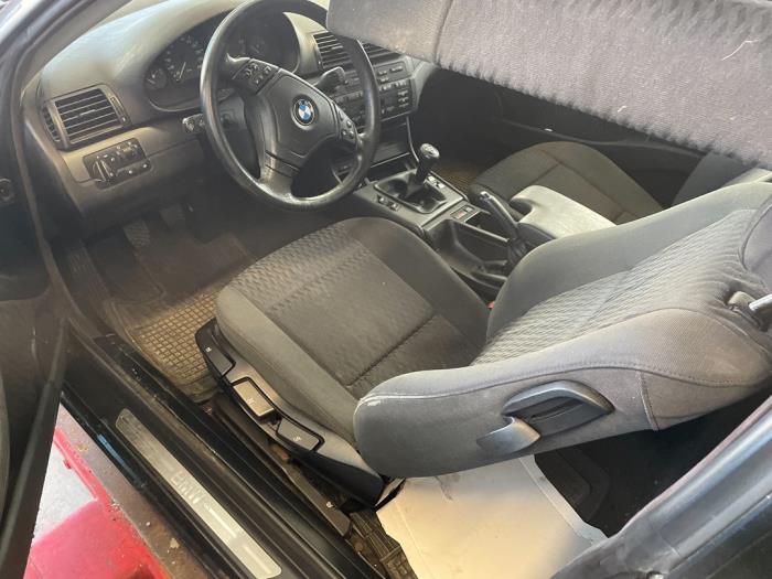 BMW 3 serie 318 Ci Sloopvoertuig (1999, Zwart)