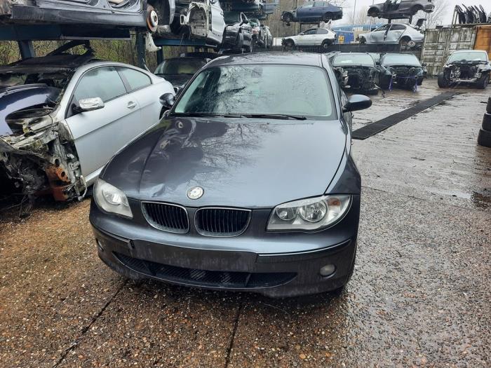 BMW 1 serie 116i 1.6 16V Sloopvoertuig (2006)