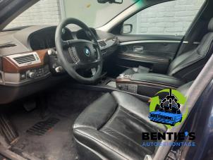 BMW 7 serie 745d 4.4 V8 32V Sloopvoertuig (2006, Blauw)