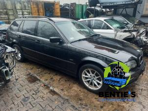BMW 3 serie Touring 320d 16V Sloopvoertuig (2001)