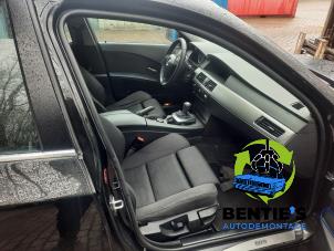 BMW 5 serie 523i 24V Sloopvoertuig (2005, Zwart)