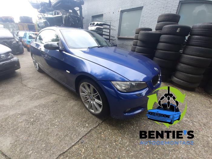 BMW 3 serie 325i 24V Sloopvoertuig (2007, Metallic, Blauw)