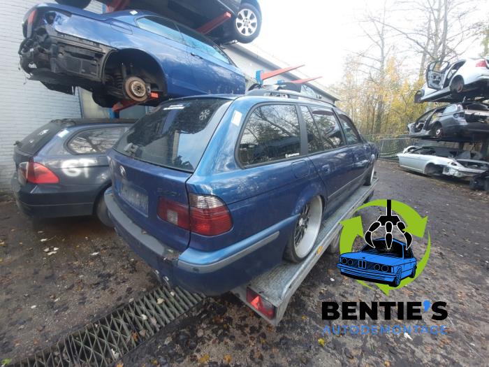 BMW 5 serie Touring 540i 32V Sloopvoertuig (1998, Blauw)