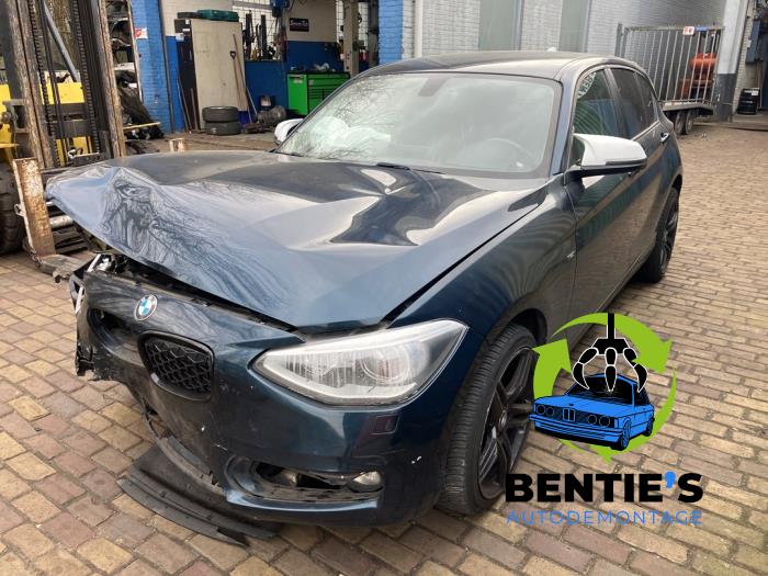 BMW 1 serie 114i 1.6 16V Sloopvoertuig (2013, Blauw)