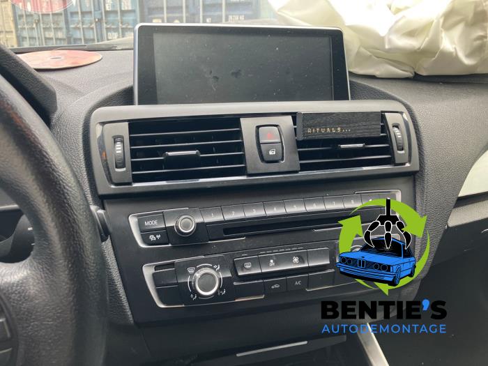 BMW 1 serie 114i 1.6 16V Sloopvoertuig (2013, Blauw)