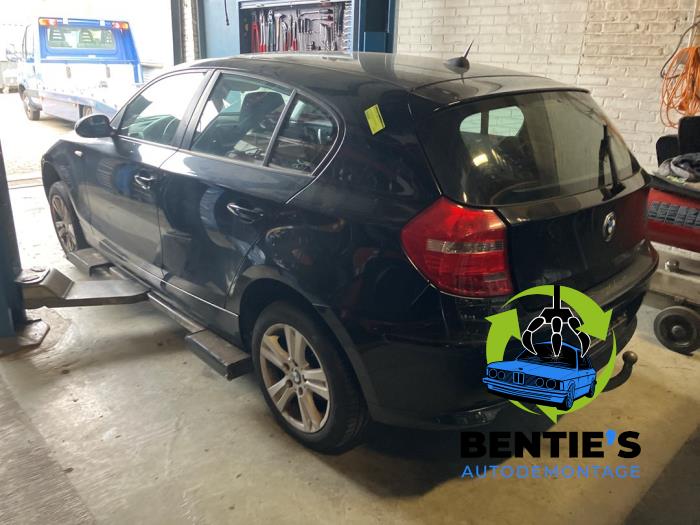 BMW 1 serie 116i 1.6 16V Sloopvoertuig (2008, Zwart)