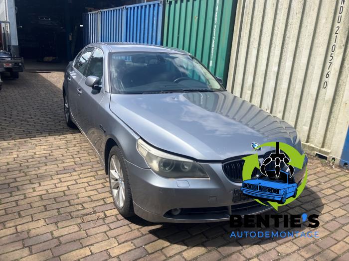 BMW 5 serie 530i 24V Sloopvoertuig (2003, Grijs)