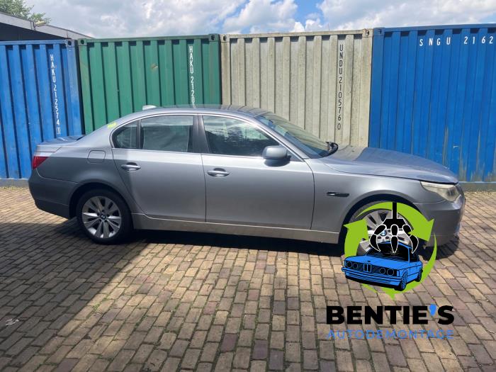 BMW 5 serie 530i 24V Sloopvoertuig (2003, Grijs)
