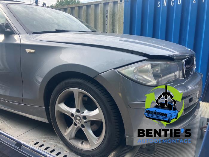 BMW 1 serie 116i 1.6 16V Sloopvoertuig (2009, Grijs)