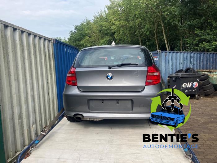 BMW 1 serie 116i 1.6 16V Sloopvoertuig (2009, Grijs)