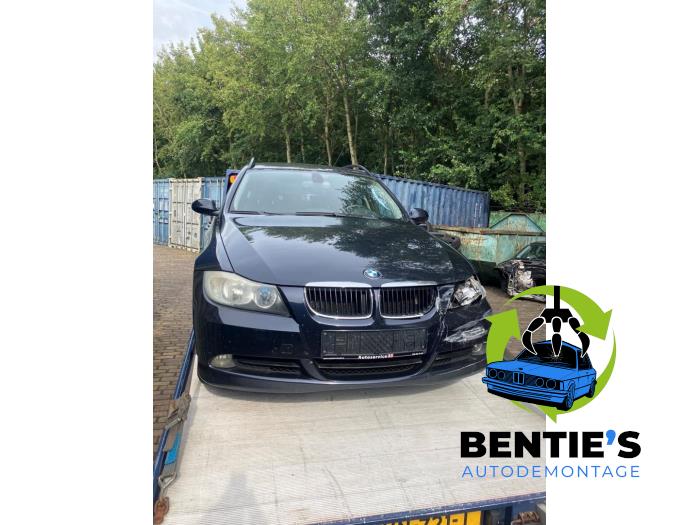 BMW 3 serie Touring 320i 16V Sloopvoertuig (2005, Blauw)
