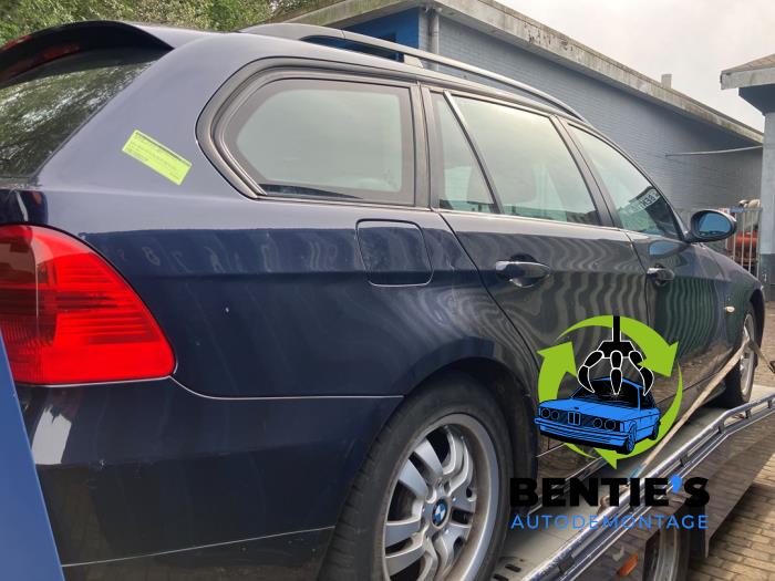 BMW 3 serie Touring 320i 16V Sloopvoertuig (2005, Blauw)