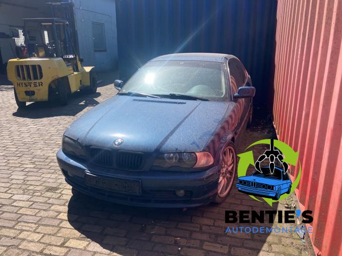 BMW 3 serie 320 Ci 24V Sloopvoertuig (2002, Blauw)