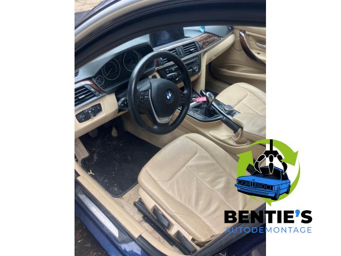 BMW 3 serie Touring 320d 2.0 16V EfficientDynamicsEdition Sloopvoertuig (2013, Blauw)