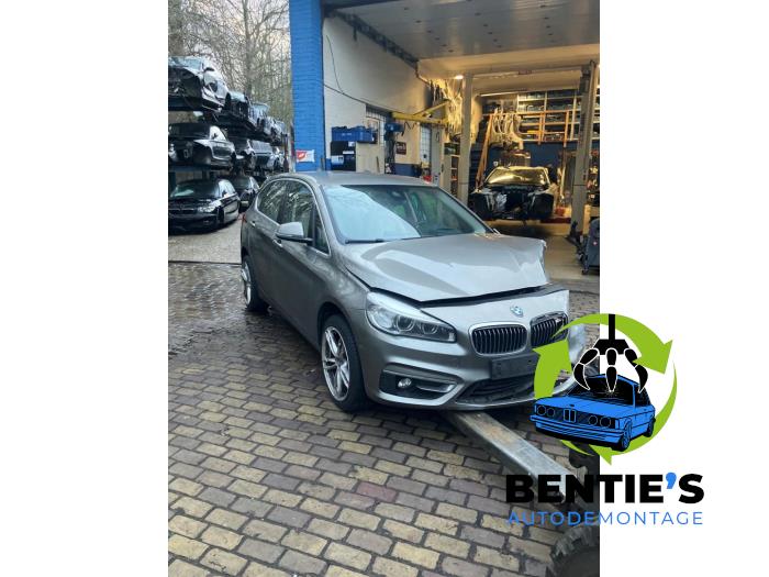 BMW 2 serie Active Tourer 218d 2.0 TwinPower Turbo 16V Sloopvoertuig (2014, Grijs)