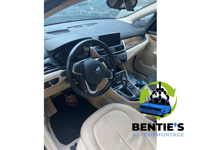 BMW 2 serie Active Tourer 218d 2.0 TwinPower Turbo 16V Sloopvoertuig (2014, Grijs)