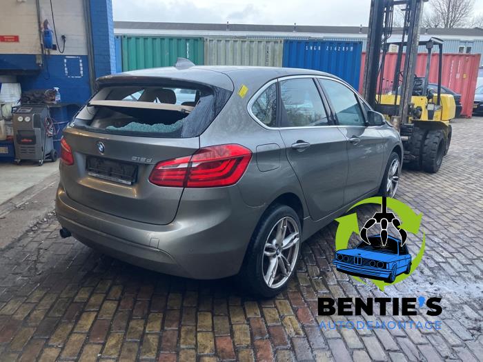BMW 2 serie Active Tourer 218d 2.0 TwinPower Turbo 16V Sloopvoertuig (2014, Grijs)