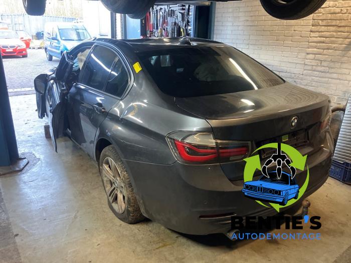 BMW 3 serie 318d 2.0 16V Sloopvoertuig (2018)