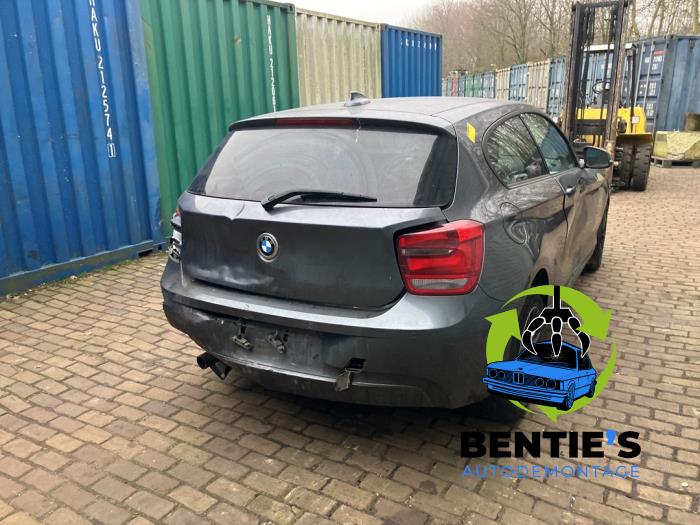 BMW 1 serie 116i 1.6 16V Sloopvoertuig (2013, Metallic, Grijs)