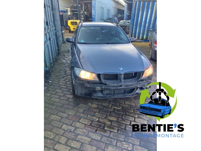 BMW 3 serie Touring 320d 16V Corporate Lease Sloopvoertuig (2006, Grijs)