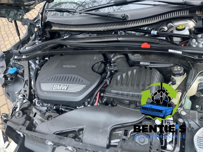 BMW 1 serie 118d 2.0 16V Sloopvoertuig (2024, Grijs)