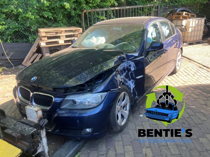 BMW 3 serie 320d 16V Corporate Lease Sloopvoertuig (2012, Blauw)