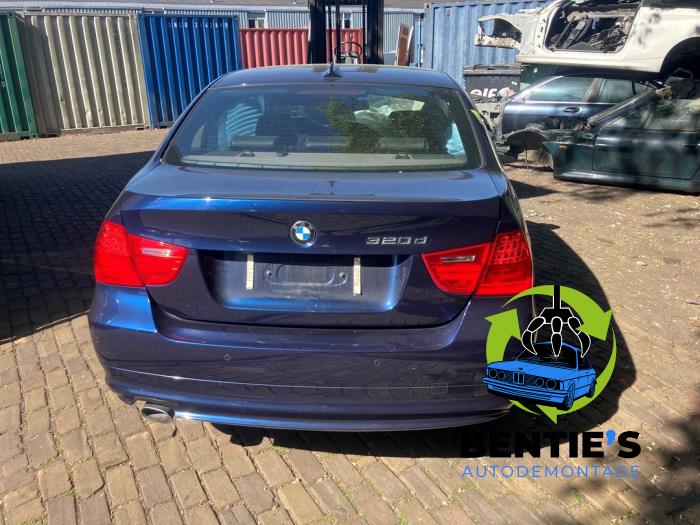 BMW 3 serie 320d 16V Corporate Lease Sloopvoertuig (2012, Blauw)