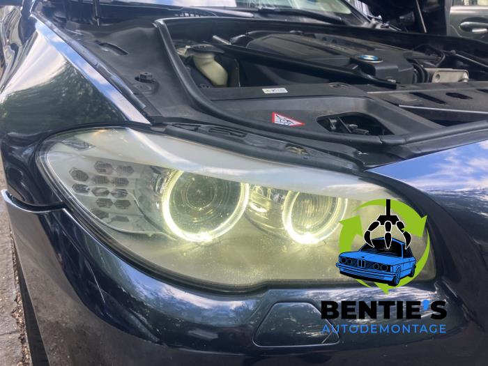 BMW 5 serie Touring 535i xDrive 24V TwinPower Turbo Sloopvoertuig (2012, Blauw)