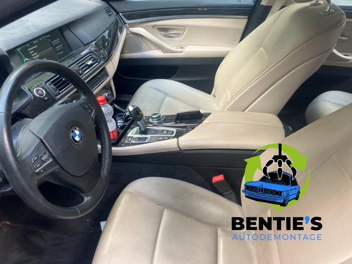 BMW 5 serie Touring 535i xDrive 24V TwinPower Turbo Sloopvoertuig (2012, Blauw)