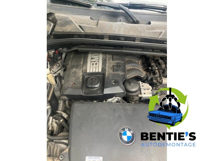 BMW 1 serie 118i 16V Sloopvoertuig (2009, Wit)